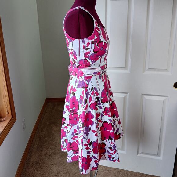 Breakin' Loose Fit & Flare Floral Dress size 12 cotton spandex princess seams - Picture 4 of 15